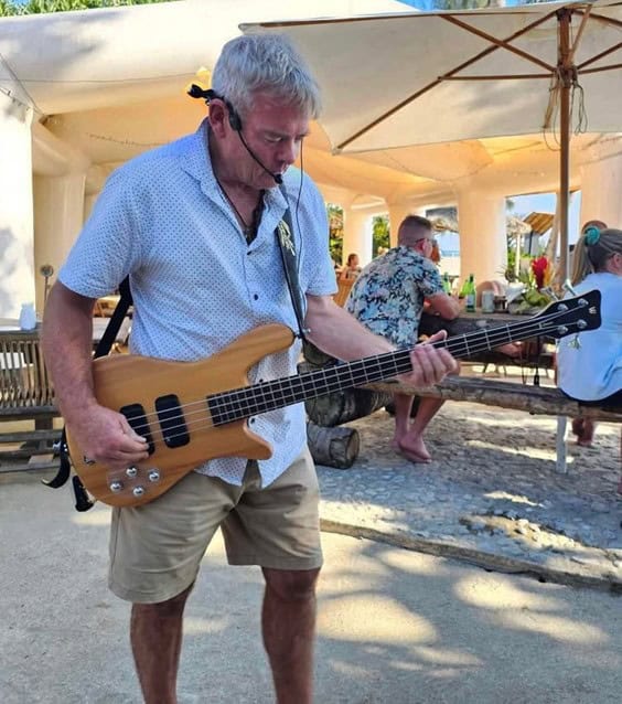 Robert "Bob" George Lyall