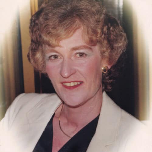 Lorraine Sydney At Night 1980s (002)